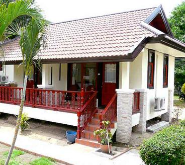 สตาร์ไลท์ หาดริ้น รีสอร์ท
