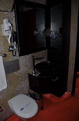Murat Otel