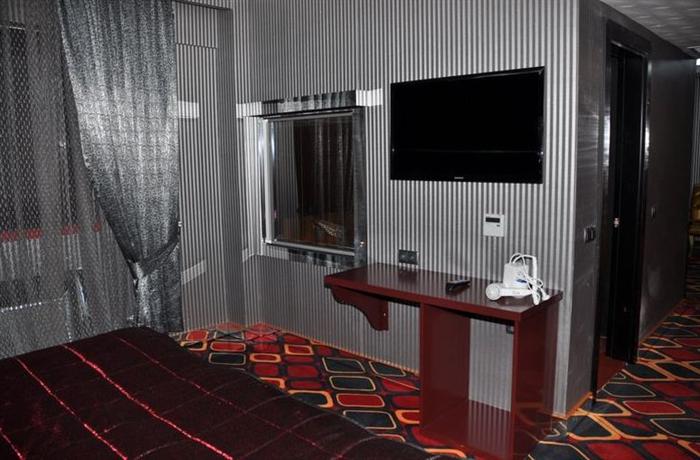 Murat Otel