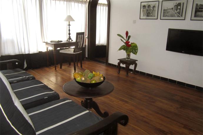 Hotel Suite Lanka