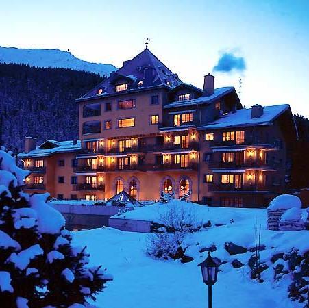 Residenz Vereina operated by Hotel Steinbock Prattigau Valley Switzerland thumbnail