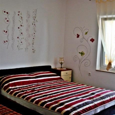 Sara Apartments Malinska