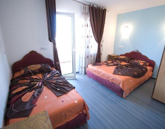 Accommodation Royal Azur