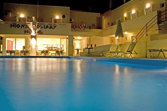 Hiona Holiday Hotel