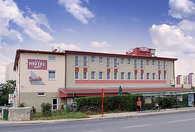 Hotel Dominika