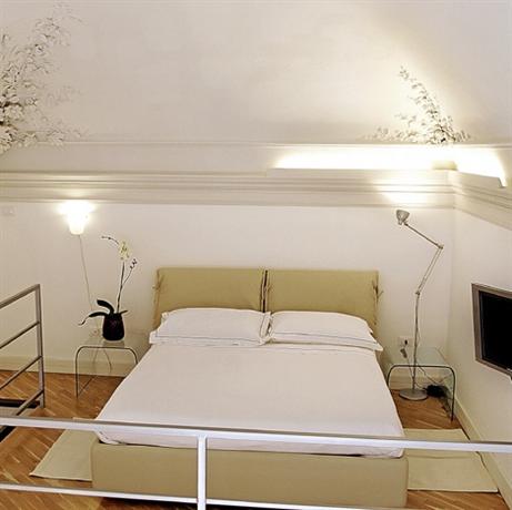 Ognina Residence