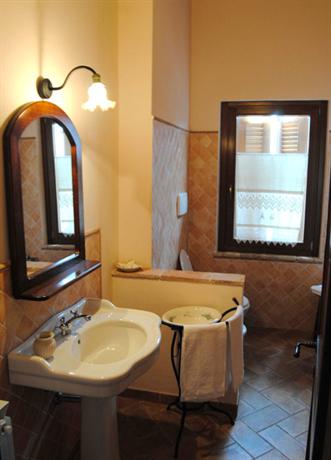 agriturismo il barco, 斯佩洛 - 查询比价预订