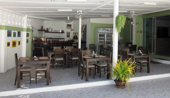 Kata Inn Gueshouse & Restaurant