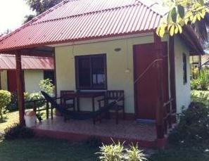 Lanta L.D. Beach Bungalows