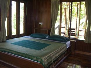 Pimolsuph House