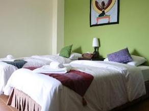 ยานาดิน เซอร์วิส อพาร์ทเม้นท์