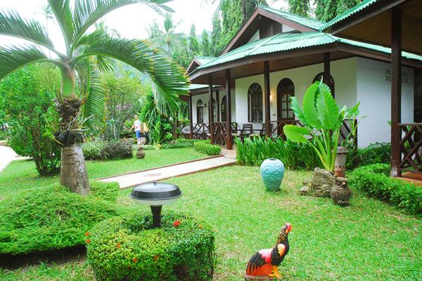 อีเดนบังกะโลรีสอร์ท