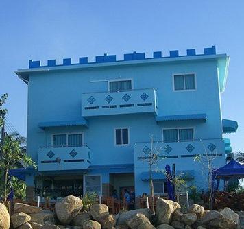 โรงแรมวีว่าออนเดอะบีช