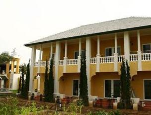 โรงแรมแอทวิลล่า สันทราย