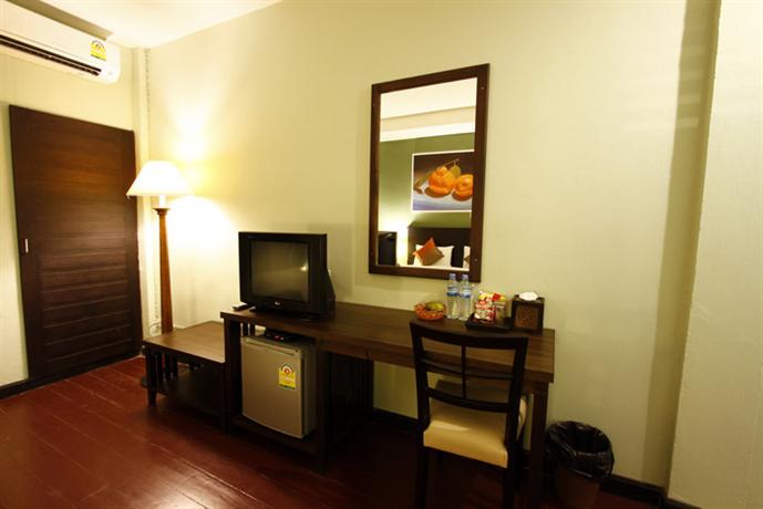 ออเรนจ์ ทรี เฮ้าส์