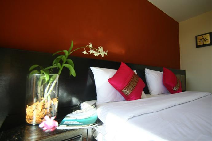 โรงแรมโอเชี่ยนวิว ภูเก็ต