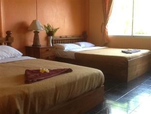 Baan Talay Guesthouse