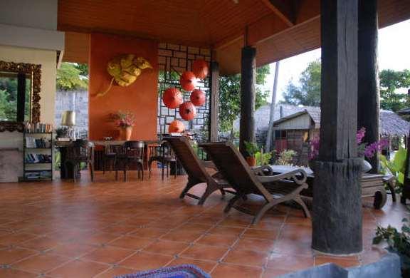 Thanya Resort