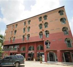 Baan Khun Mae Apartment