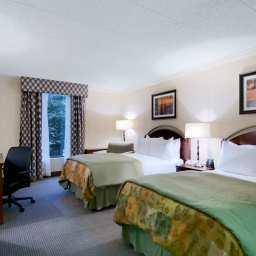 DoubleTree by Hilton Hotel Grand Rapids Airport
