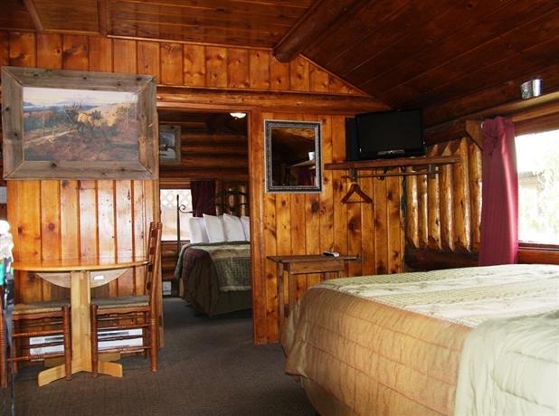 Moose Creek Inn West Yellowstone Compare Deals