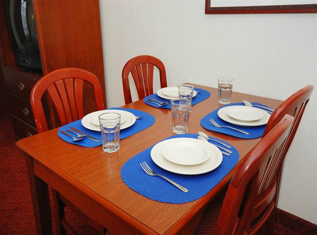 Homestead Lodge Apart-Hotel