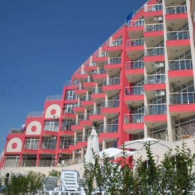 Rose Garden Omax Apartments