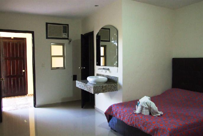 Hotel Maria Candelaria