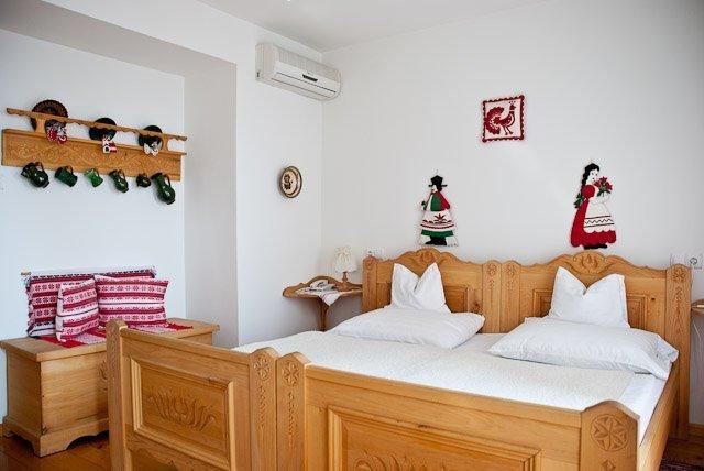 Bagolyvar Hotel
