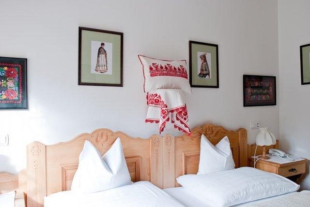 Bagolyvar Hotel