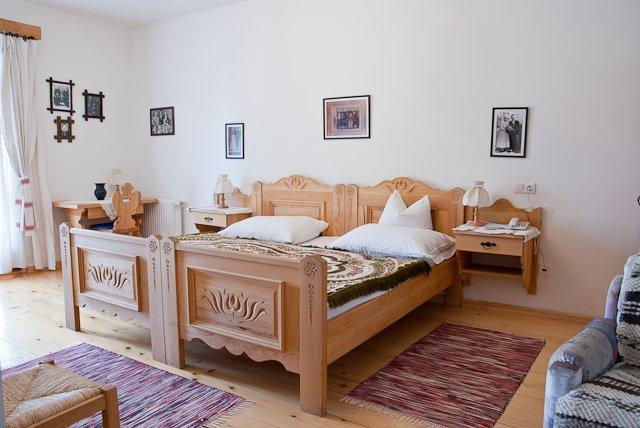 Bagolyvar Hotel