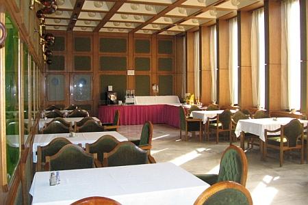 Hotel Konferencia