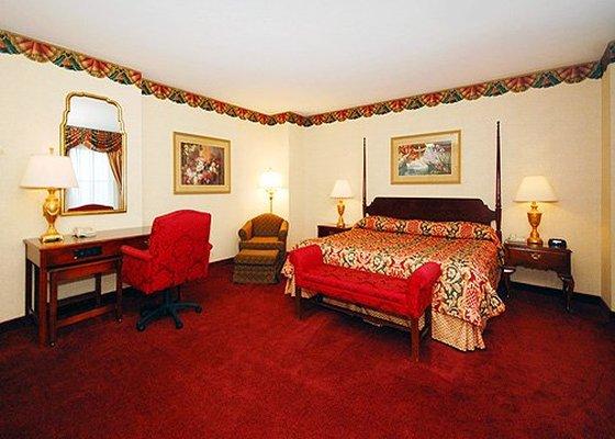 DoubleTree by Hilton Hotel Utica