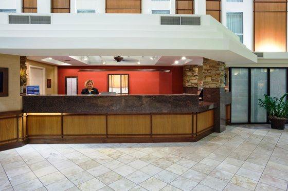 Doubletree By Hilton Madison East