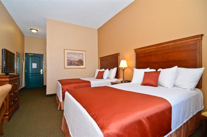 Comfort Inn Suites Independence Iowa Compare Deals