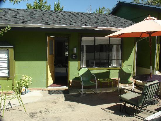 The Motor Lodge