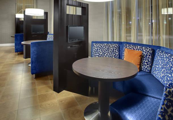 Courtyard By Marriott Boone Compare Deals