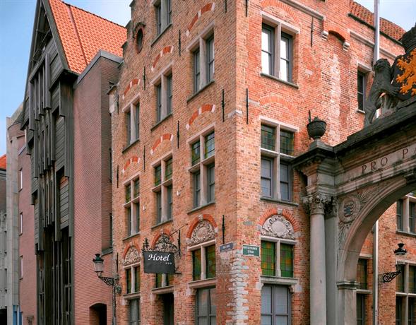 Martin\'s Brugge - dream vacation