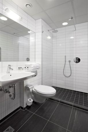 Hotel Cabin