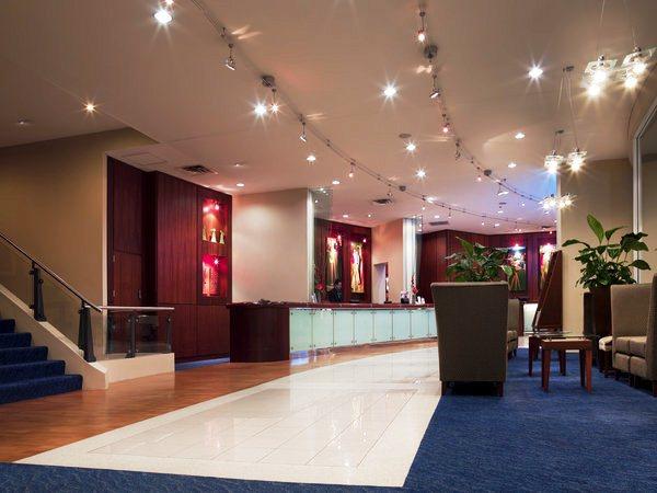 James cook hotel deals