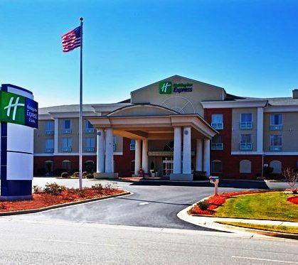 Holiday Inn Express and Suites Thomasville