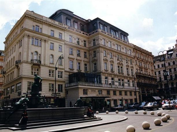 Hotel Ambassador Vienna Statue of Franz Schubert Austria thumbnail