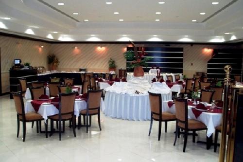 Royal Beach Hotel & Resort