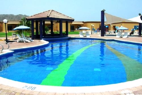 Royal Beach Hotel & Resort