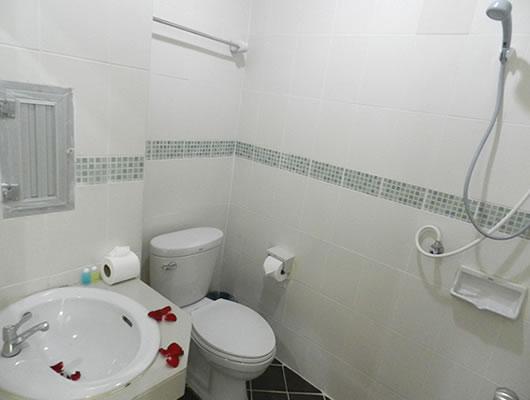 Baan Prasert Guesthouse