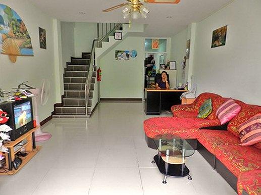 Baan Prasert Guesthouse