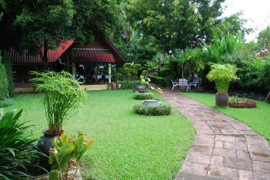 บ้านแก้วเกสท์เฮ้าส์