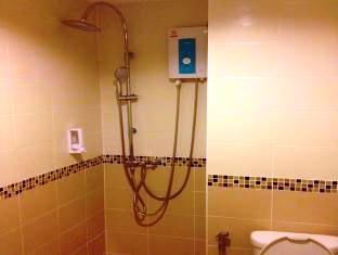 Renoir Boutique Inn