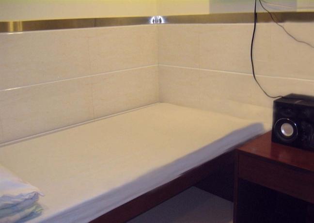 E-Dragon Hotel