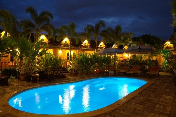 Log Home Boutique Hotel